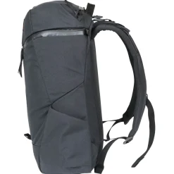 Catalyst 22 - Rucksack 16