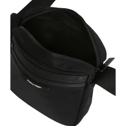 Essential - Umhängetasche S 19 cm (ck black)