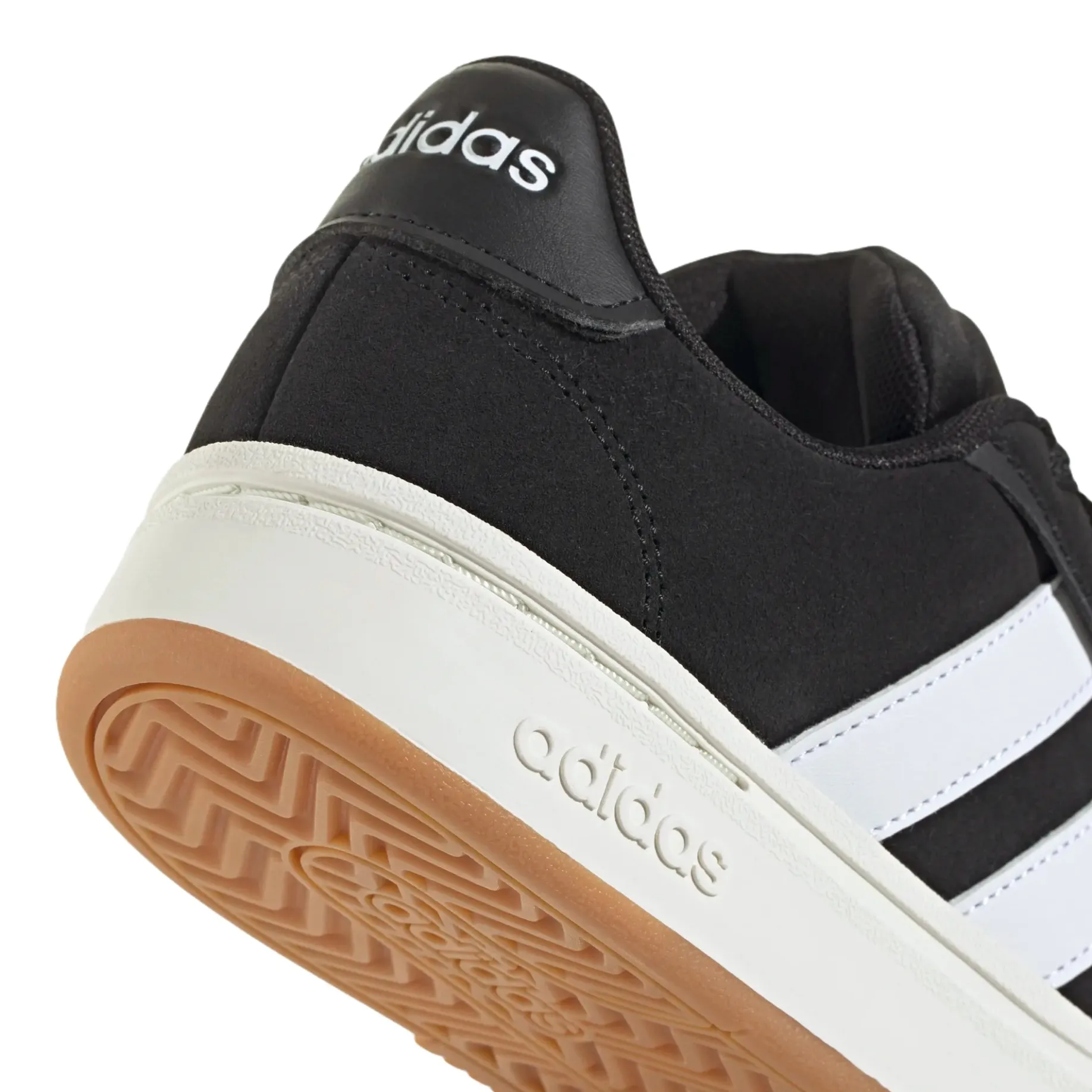 Grand Court Alpha 00s Sneaker - Schuh Women (core black/ftwr white/off white, 38 2/3)