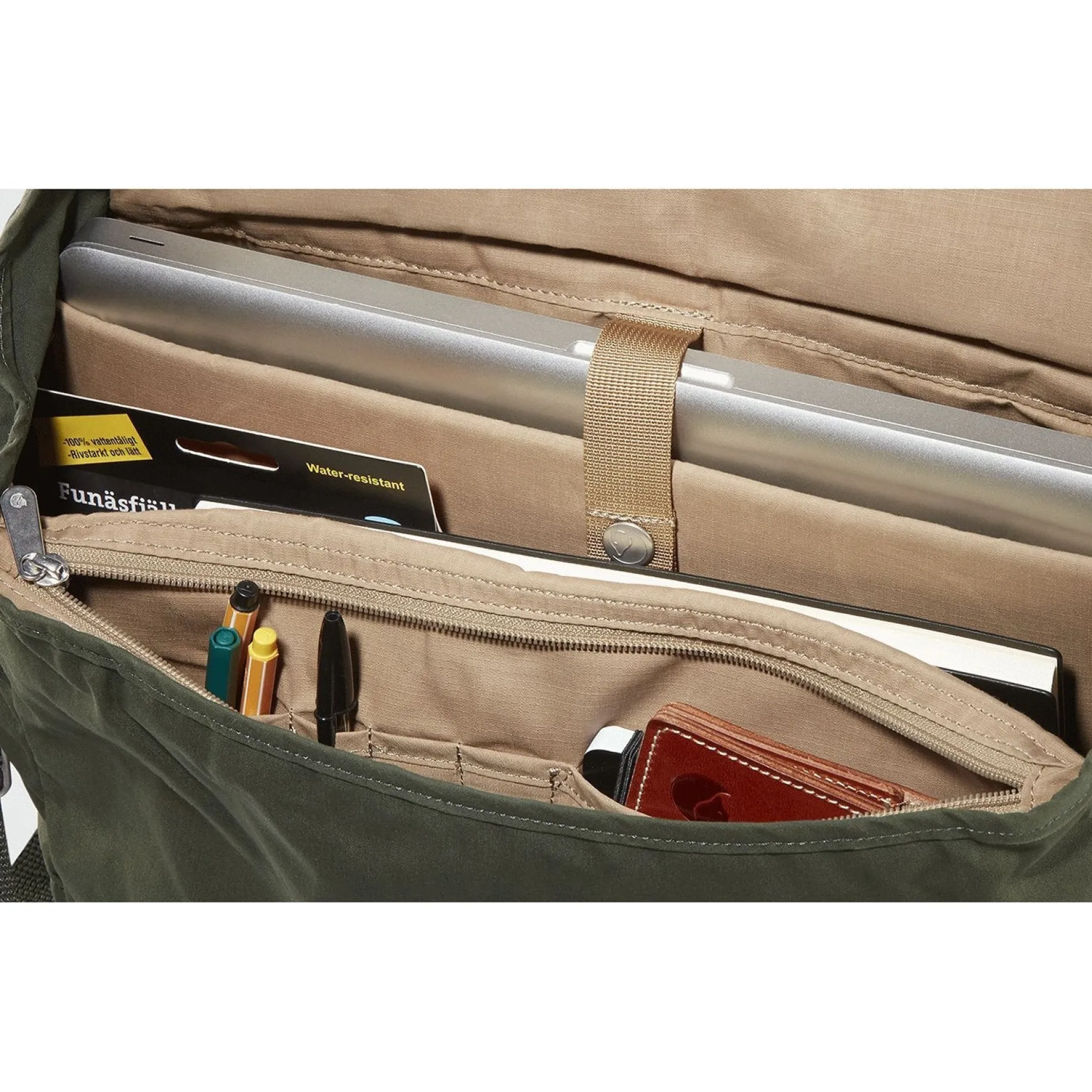 Greenland Shoulder Bag - Schultertasche 39 cm (deep forest)