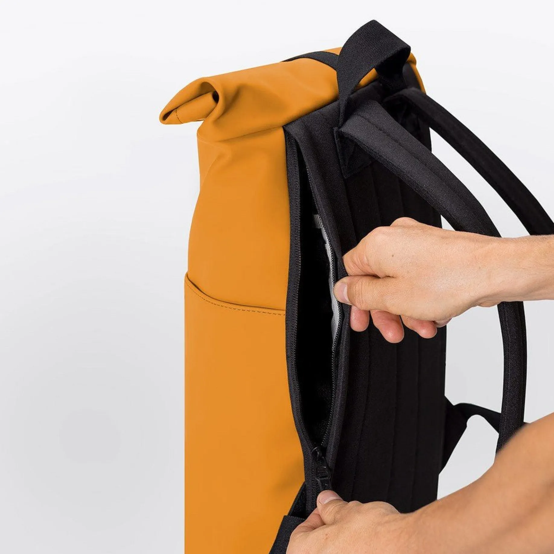 Hajo Mini Lotus Rolltop - Rucksack 16'' 42 cm (honey mustard)