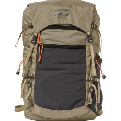 In and Out 22 -  Wanderrucksack (hummus)
