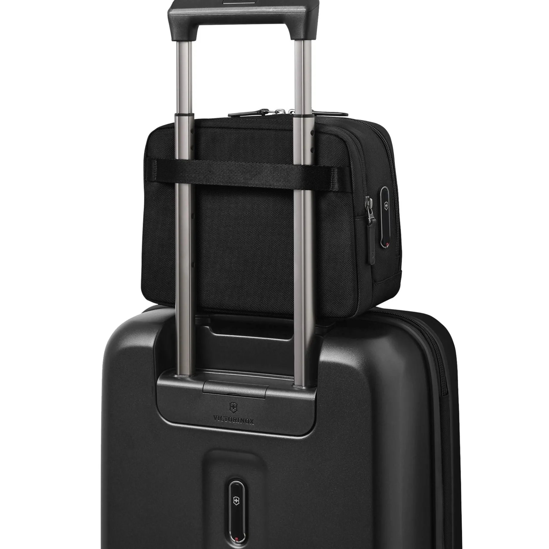 Mythic - Kulturbeutel 25 cm (black)