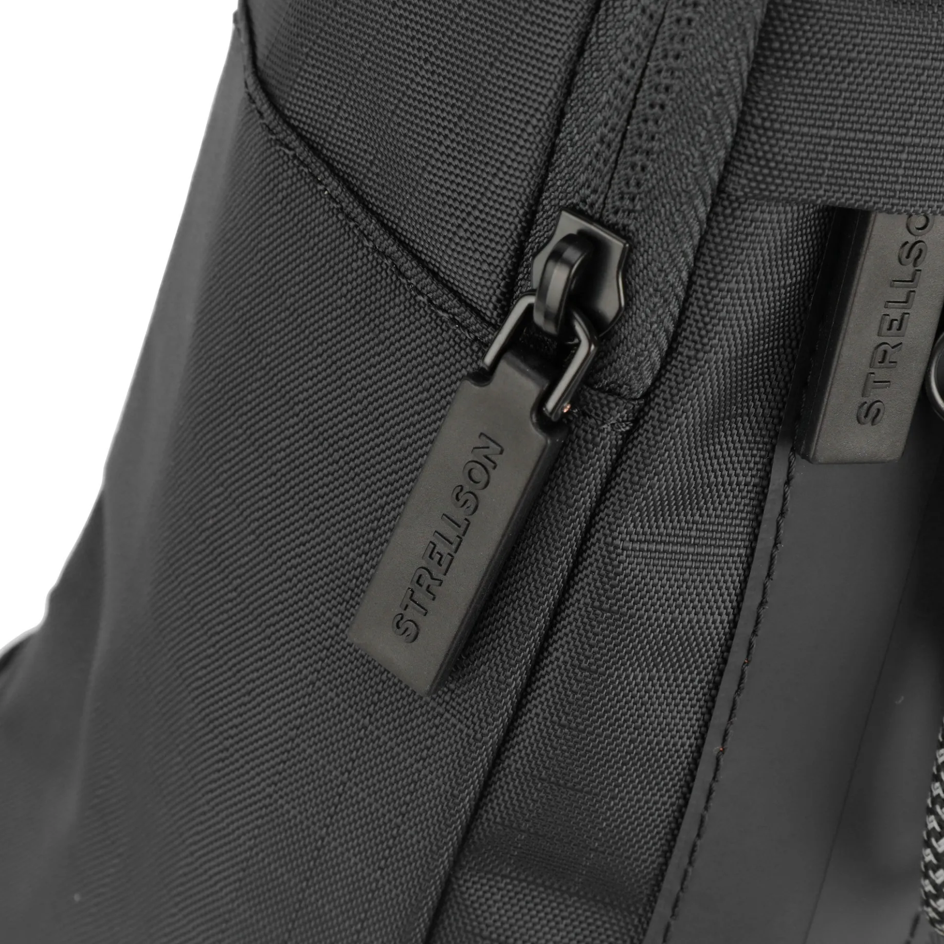 Northwood RS Chris - Umhängetasche M 32 cm (black)