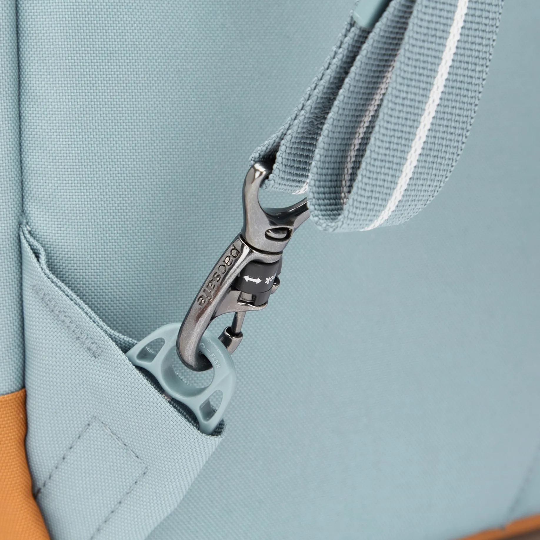 pacsafe GO 25 - Rucksack 15" 46 cm (fresh mint)