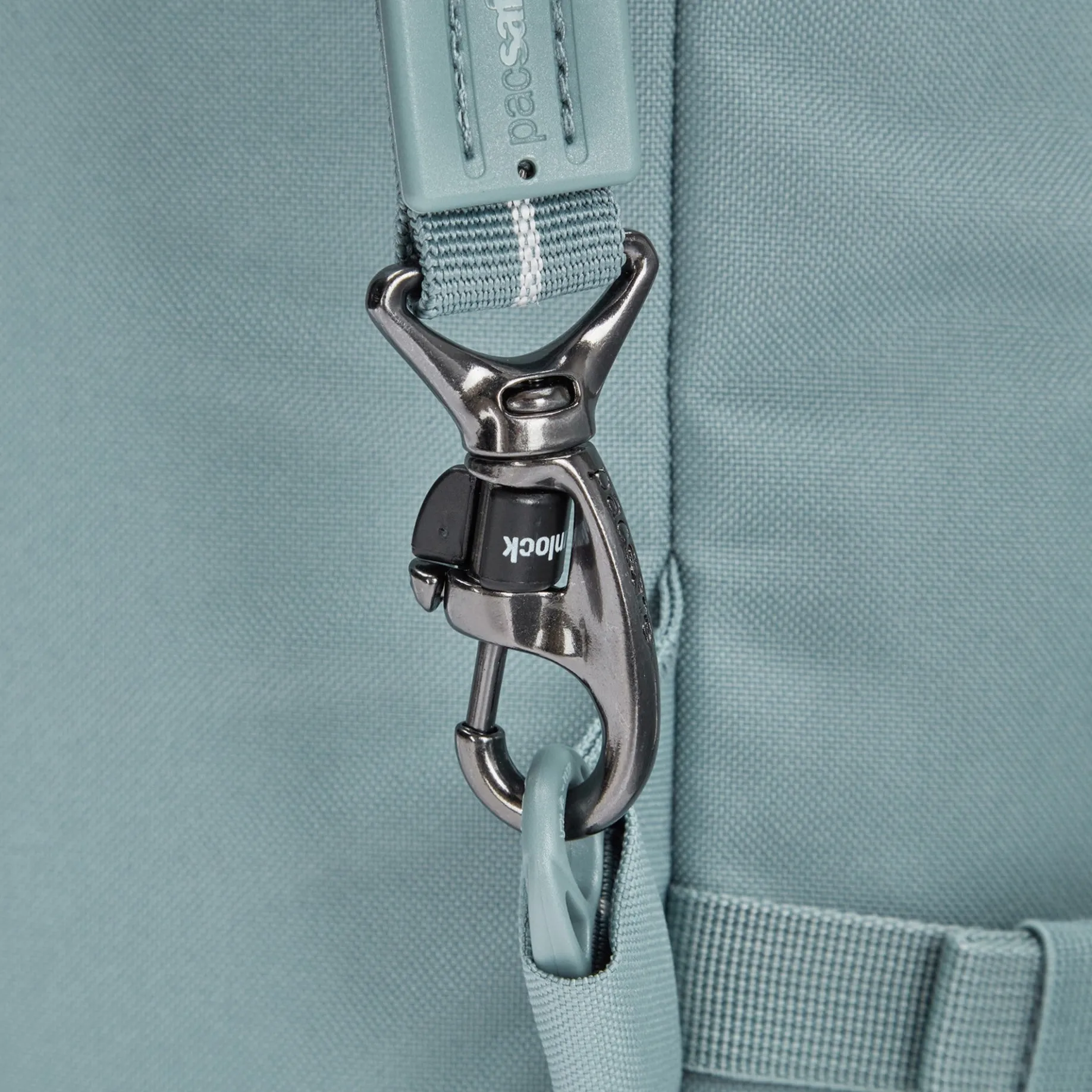 pacsafe GO Carry-on 34 - Reiserucksack 47 cm RFID (fresh mint)