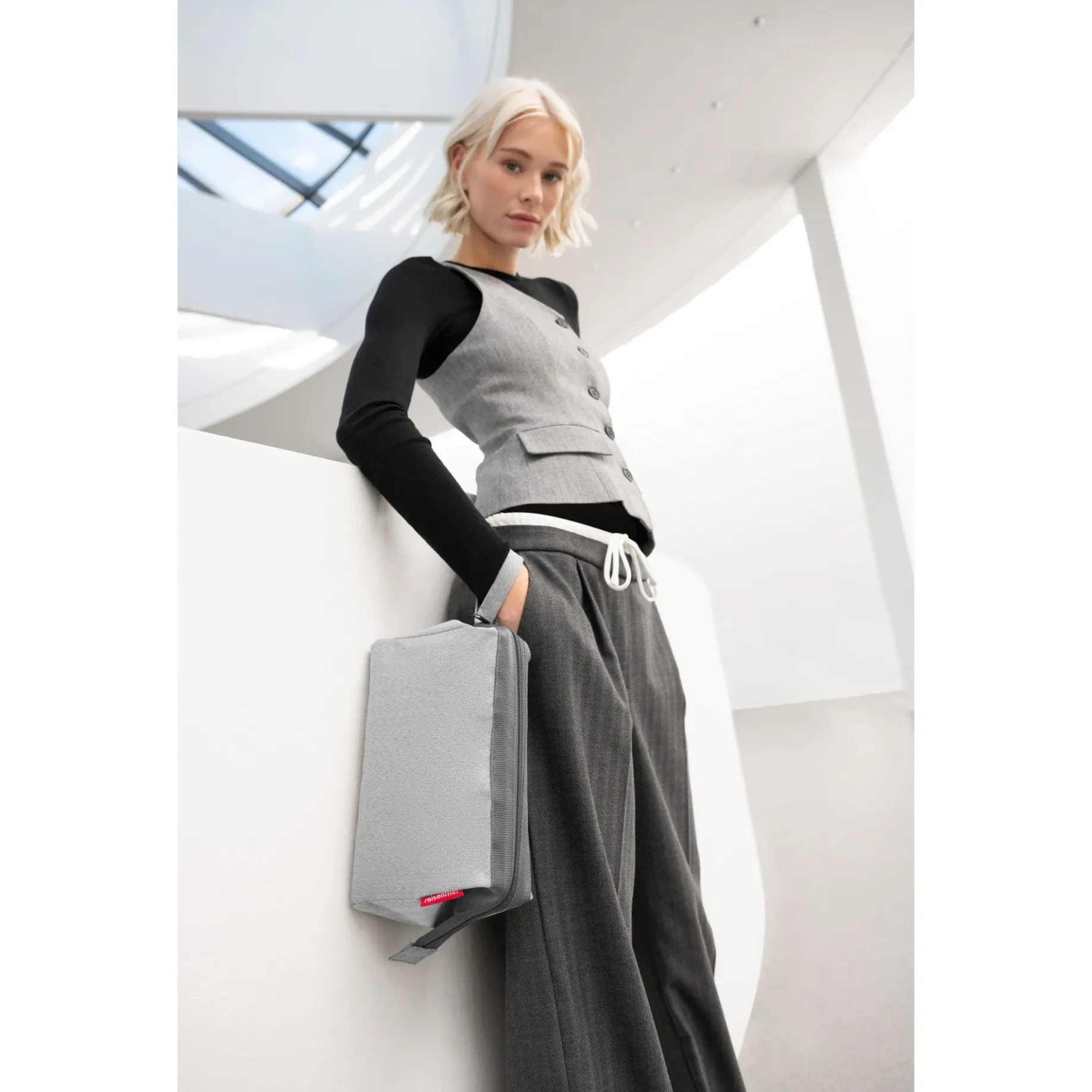 reisenthel cosmetics travelcosmetic - Kulturbeutel 26 cm (herringbone grey)
