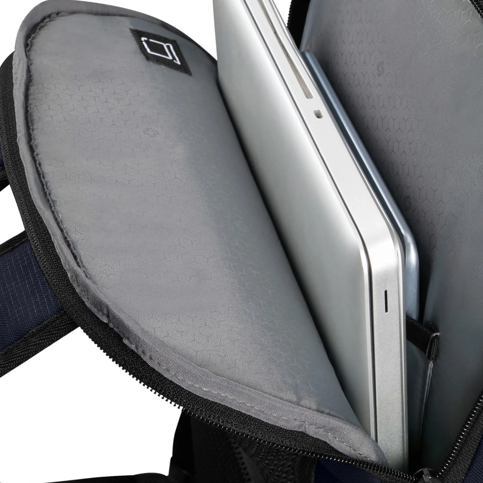 Roader - Rucksack M 15.6" 44 cm (dark blue)