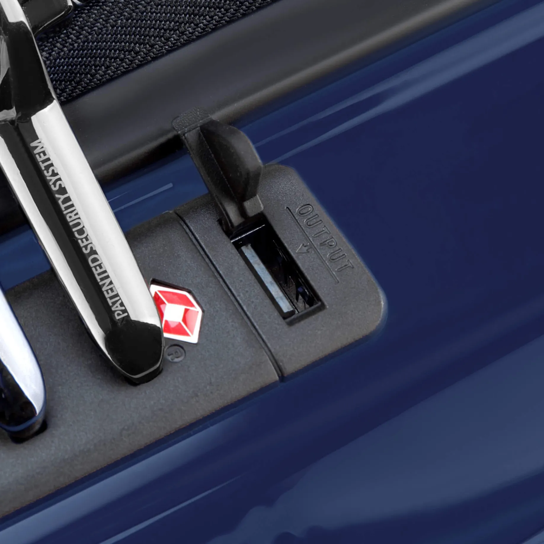 Shadow 5.0 - 4-Rollen-Kabinentrolley Slim Line USB 55 cm (marineblau)