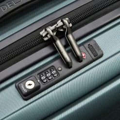 Shadow 5.0 - 4-Rollen-Kabinentrolley USB 55 cm (grün)