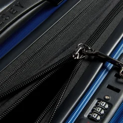 Shadow 5.0 - 4-Rollen-Kabinentrolley mit Vordertasche S 55 cm erw. USB (blau)
