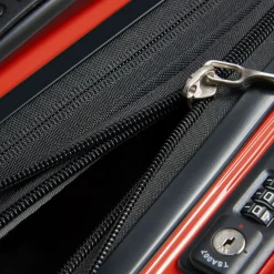 Shadow 5.0 - 4-Rollen-Kabinentrolley mit Vordertasche S 55 cm erw. USB (intensives rot)