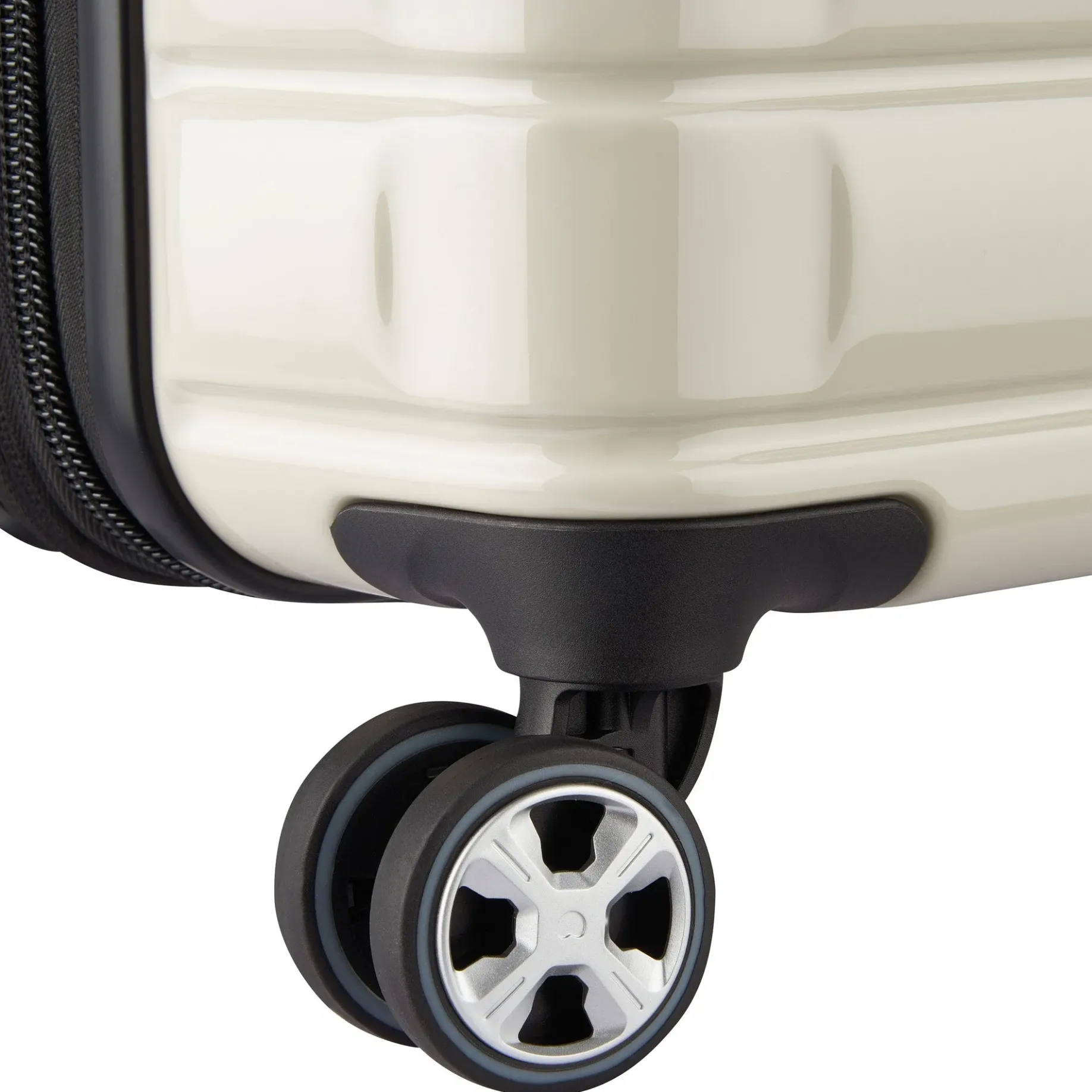 Shadow 5.0 Trunk - 4-Rollen-Trolley 73 cm (elfenbein)