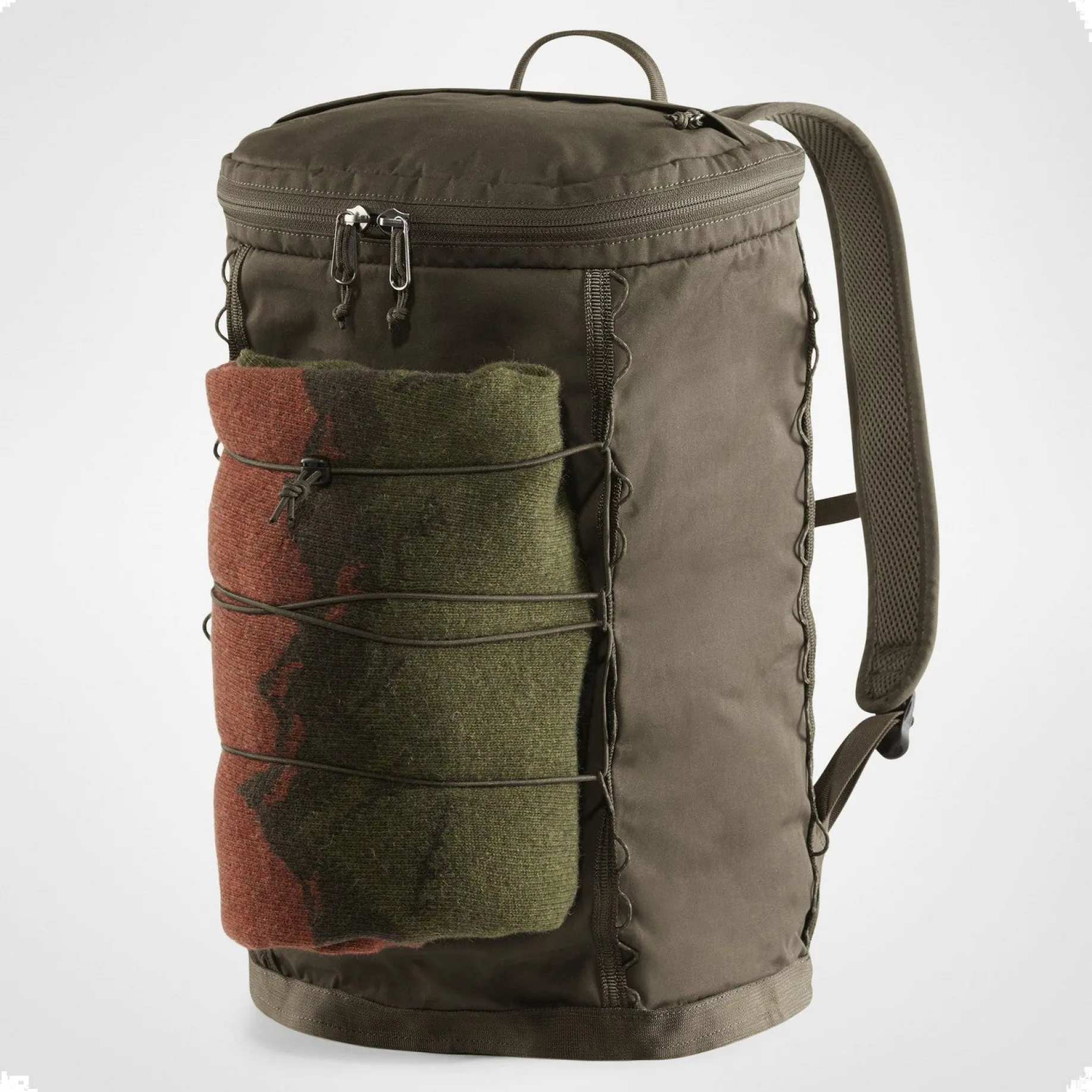 Singi 20 - Rucksack 15" 44 cm (dark olive)