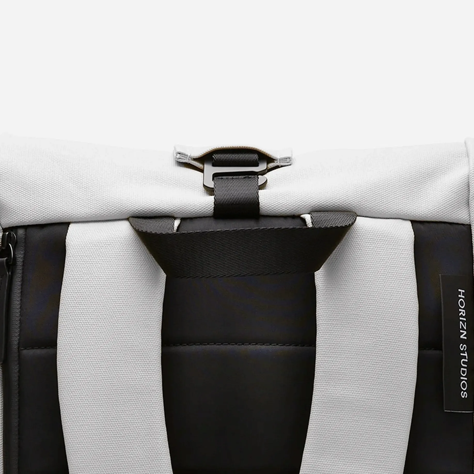 SoFo Rolltop - Rucksack 15'' 47 cm (light quartz grey)