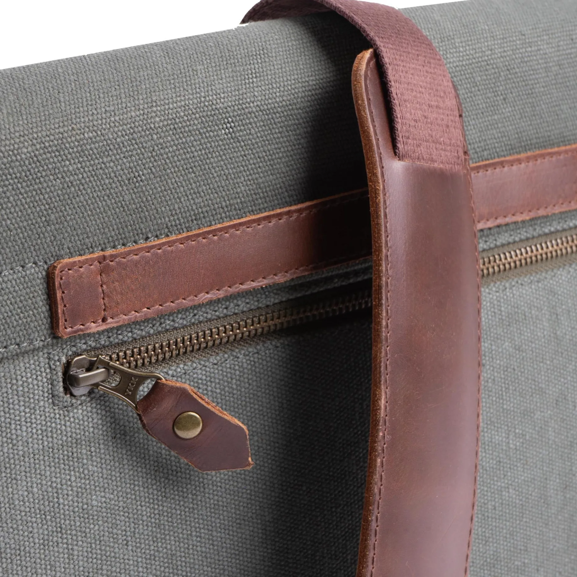 Times Canvas- Messenger Bag 15.7" 36 cm (grün)