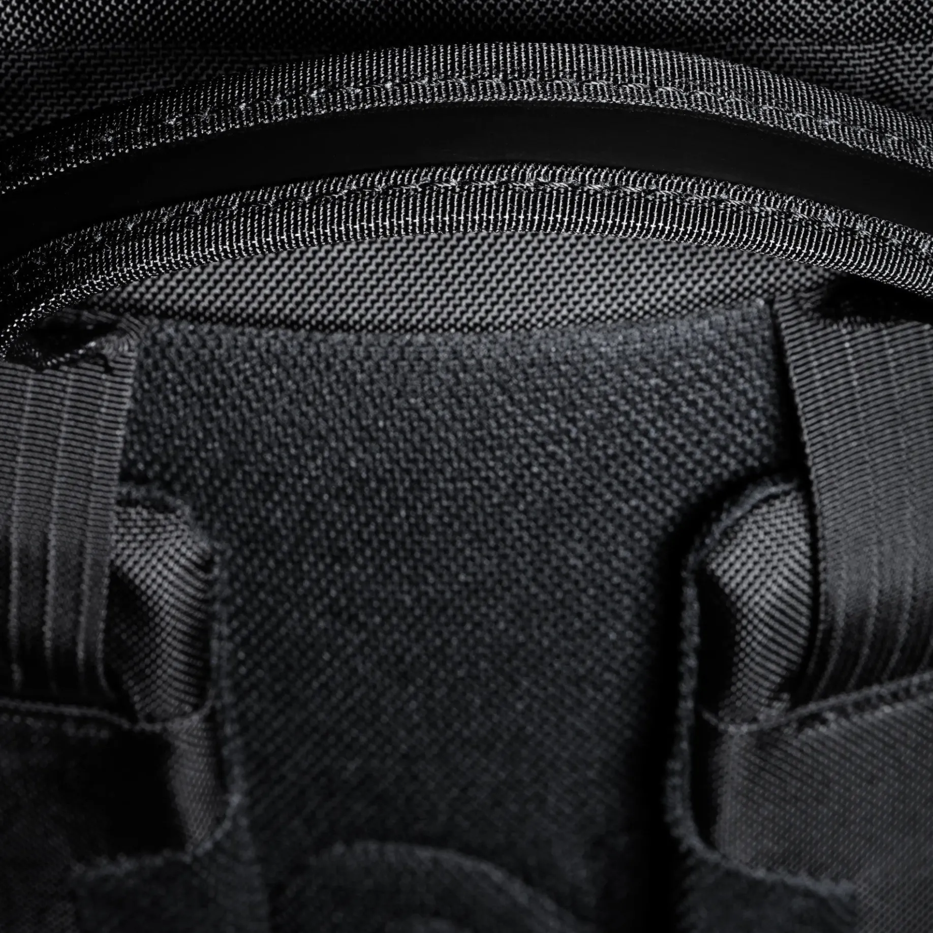 Xeron 20 - Rucksack 16" 45 cm (black)